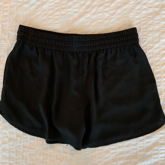 Sunday Best Light-Weight Shorts - Picture 3 of 3